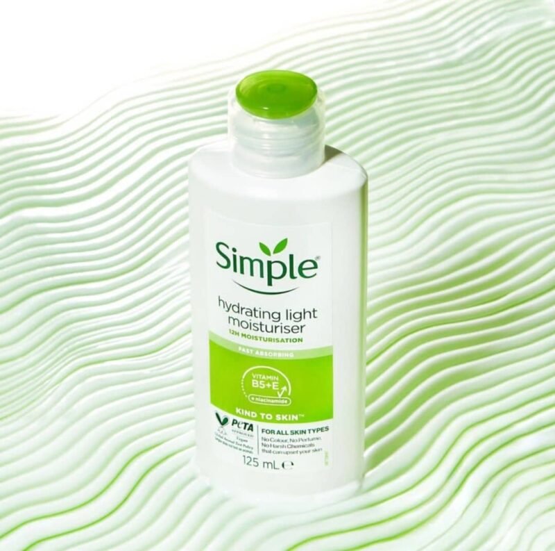 Simple Hydrating Light Moisturizer 125ml