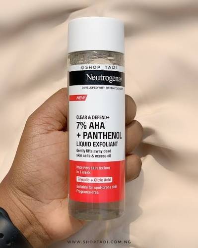 Neutrogena ® Clear & Defend+ Liquid Exfoliant with AHA + Panthenol 125ml