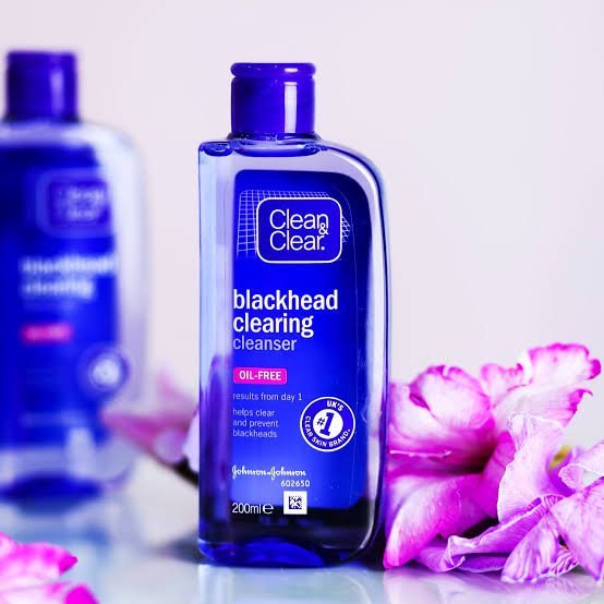 Clean & Clear Blackhead Clearing Cleanser 200ml