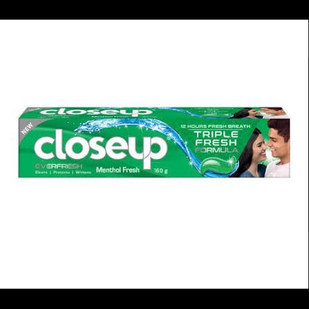 Closeup Menthol Fresh Gel Toothpaste 110g (Green)