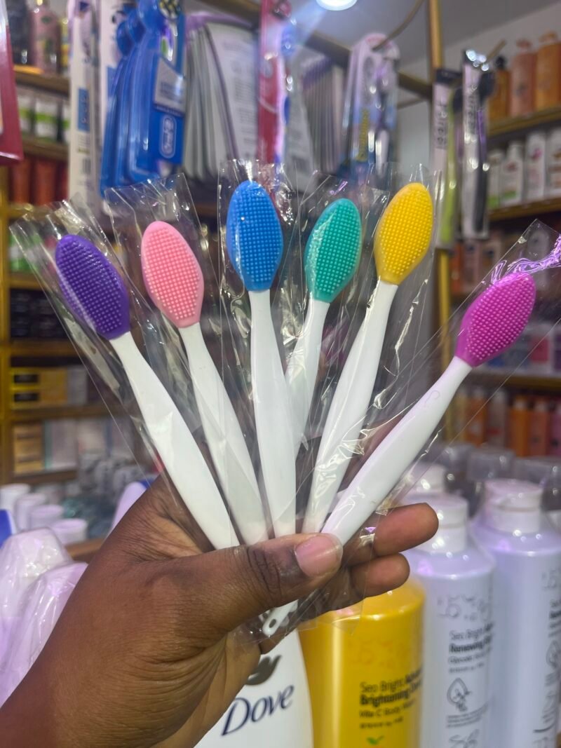 Lip Brush