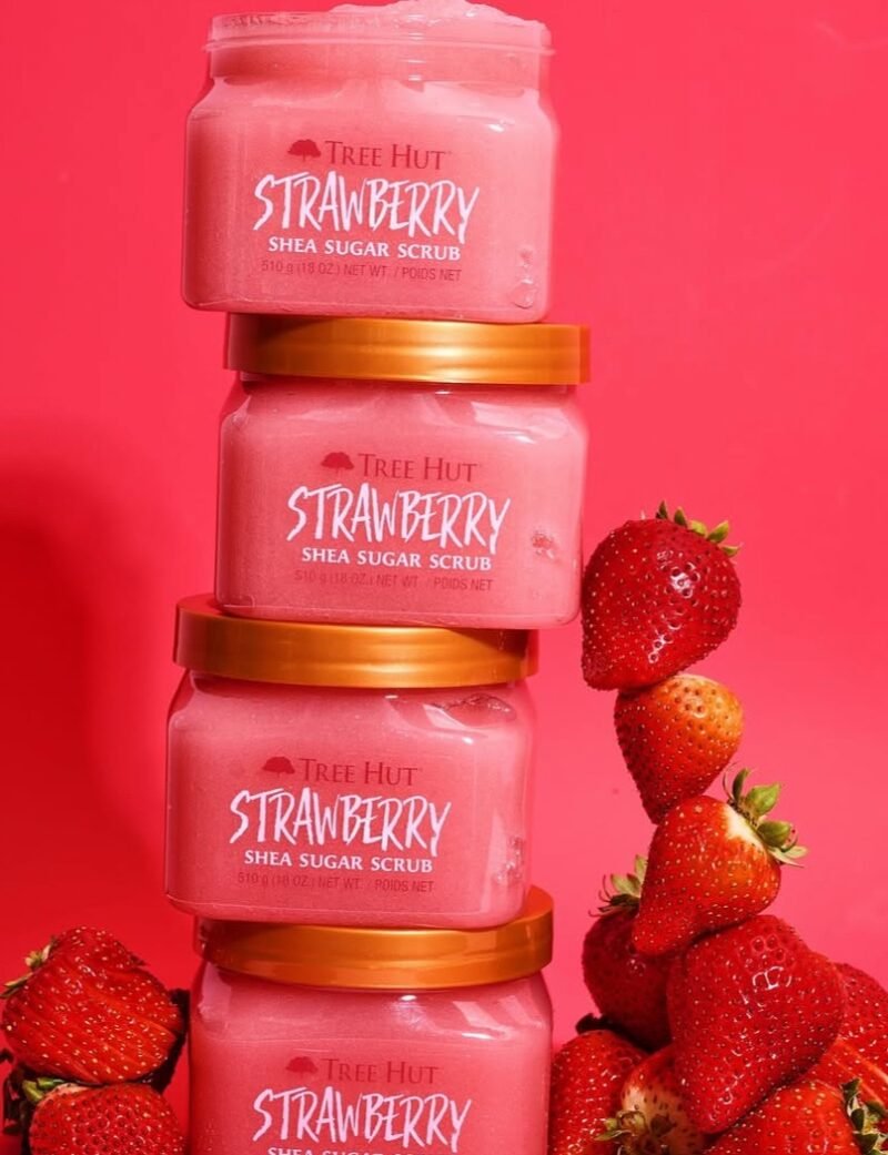 Tree Hut Strawberry Shea Sugar Scrub 510g